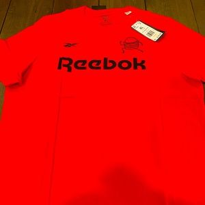 Men’s Reebok t-shirt